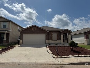 Building Photo - 8934 Oakwood Park