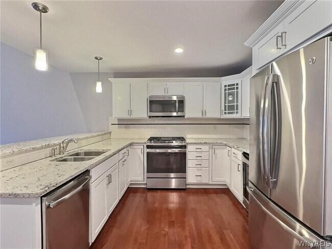 Foto del edificio - 27 Campbell Meadows