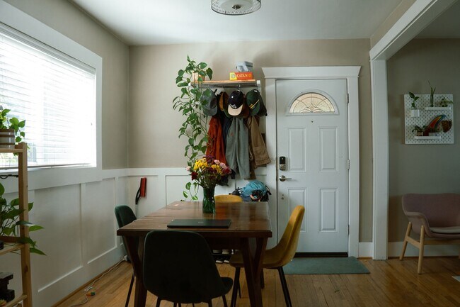 Foto del edificio - Beautiful Berkeley home, also available furnished!