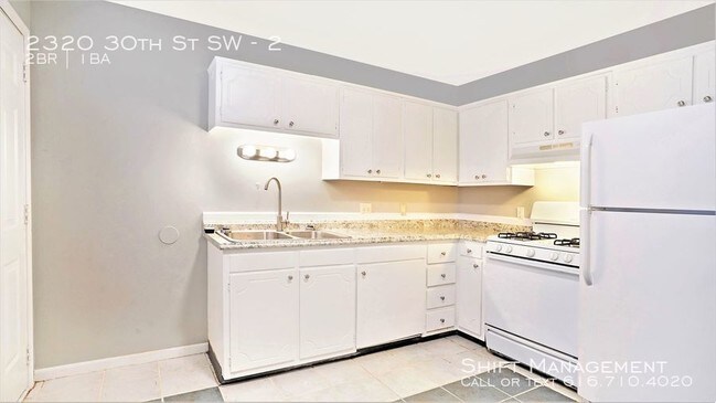 Foto del edificio - 2320 #2 30th Cozy and updated Apartment