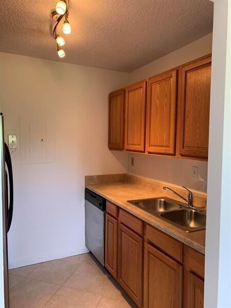 Foto del edificio - 1089 Benoist Farms Rd