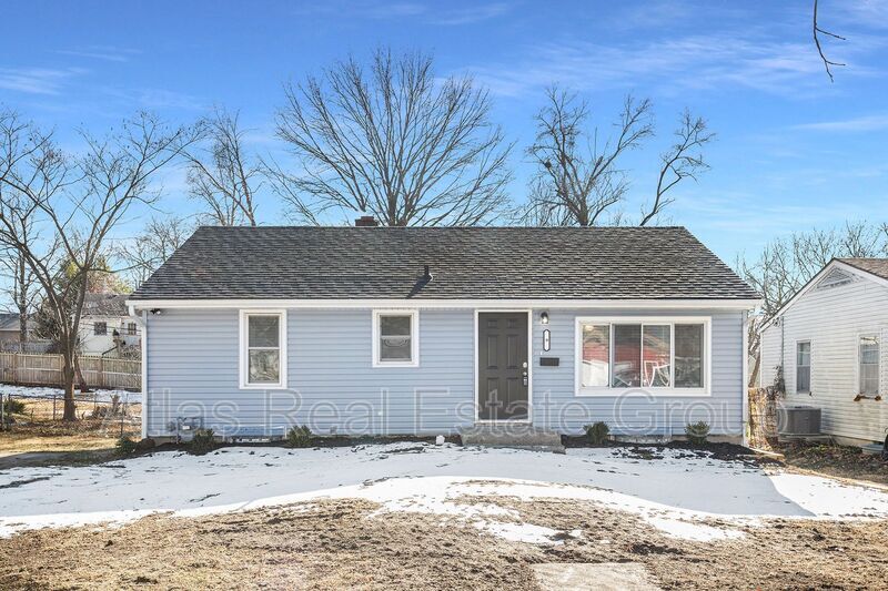 Primary Photo - 9 W 89 Terrace