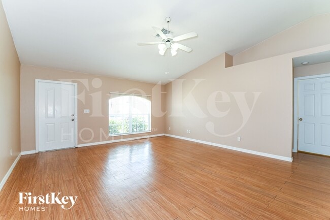 Foto del edificio - 2108 NE 15th Pl