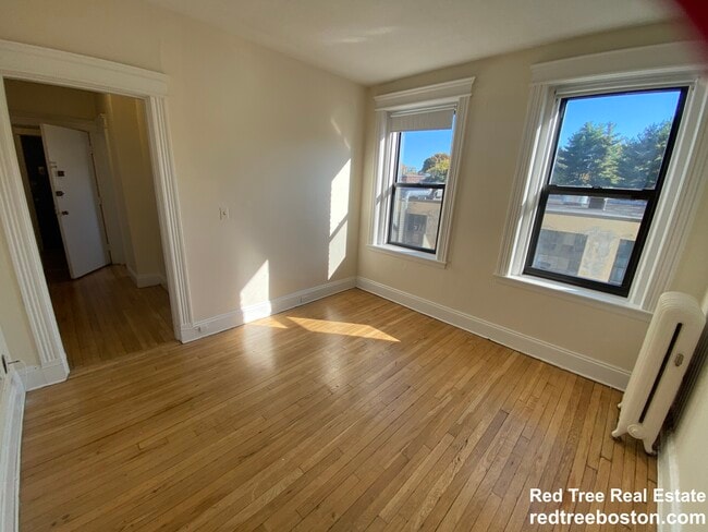 Building Photo - 1148 Commonwealth Ave