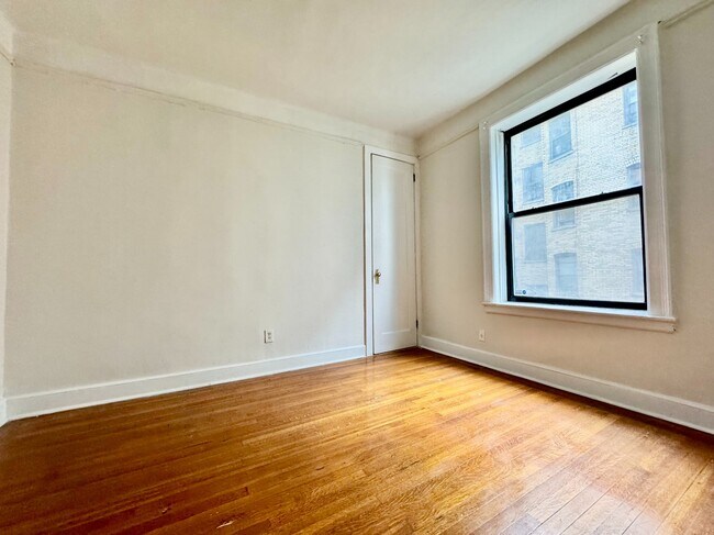 Foto del edificio - 138 Haven Ave