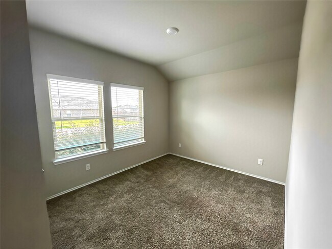 Foto del edificio - 16004 Birch Bay Ln