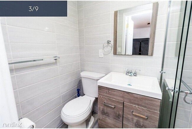 Building Photo - 3 br, 2 bath Apartment - 420 Wayne Street 2