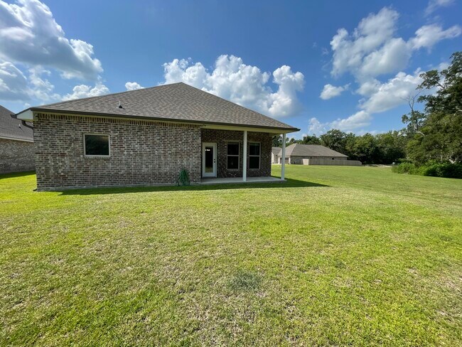 Building Photo - 128 Rose Of Sharon Ln