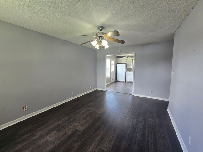 Foto del edificio - SPECIAL 1/2 OFF 1st Month's Rent