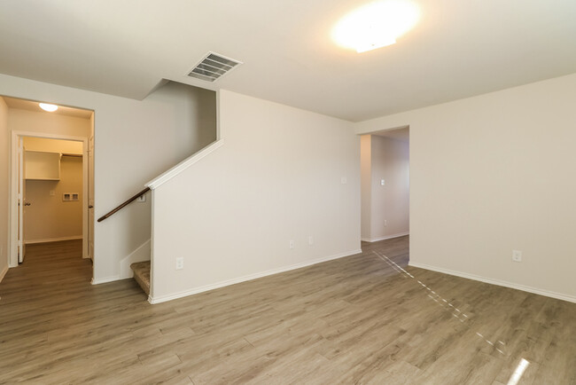 Foto del edificio - 3309 East Chunk Dr