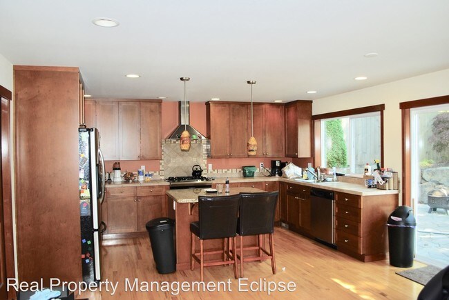 Foto del edificio - 8329 NE 161st Pl
