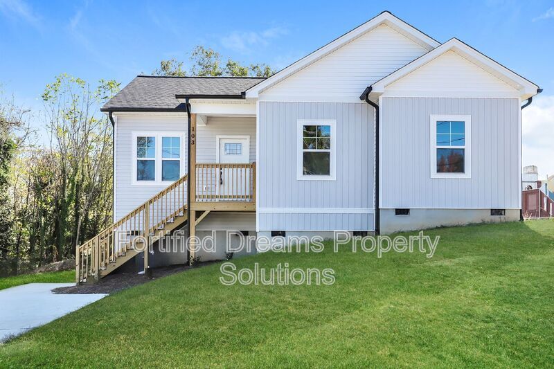 Foto principal - 103 Roanoke St