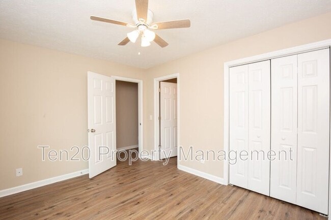 Building Photo - 3801 Holland Ct
