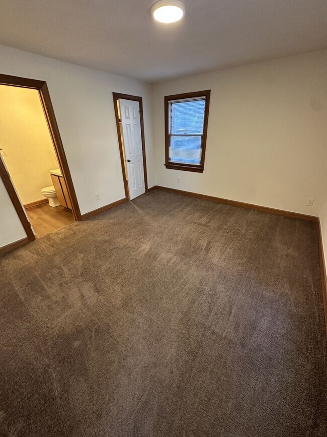 Foto del edificio - 1 Bedroom 1 Bathroom Condo!