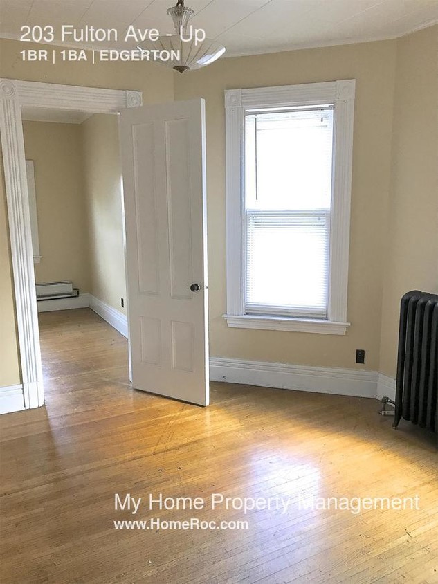Primary Photo - 203 Fulton Ave
