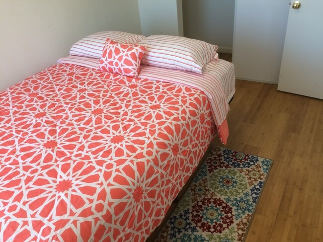 Foto del edificio - 74006 Gorgonio Dr