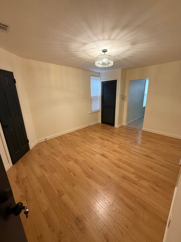 living room - 132 Wakeman Ave