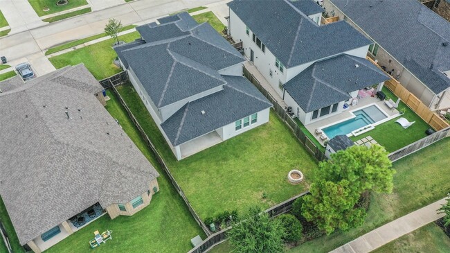 Building Photo - 340 Cavil Barrier Ln