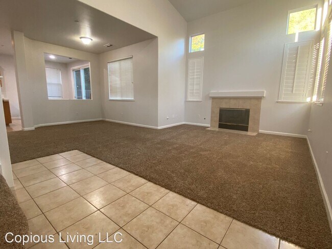 Building Photo - 3 br, 2.5 bath House - 722 Marsh Place