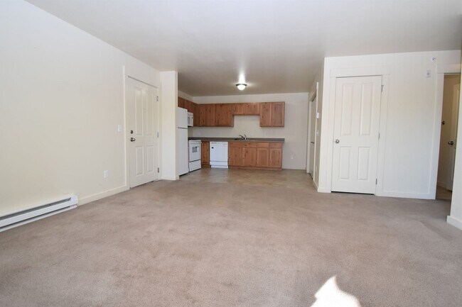 Foto del edificio - Beautiful 2BR/1Bath Unit.  Centrally Located.  Washer/Dryer in unit!