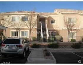 Building Photo - 10552 Pine Pointe Ave