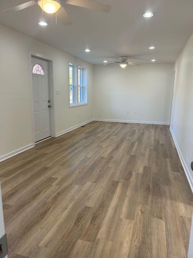 Foto del edificio - 1914 W Oakland Ave