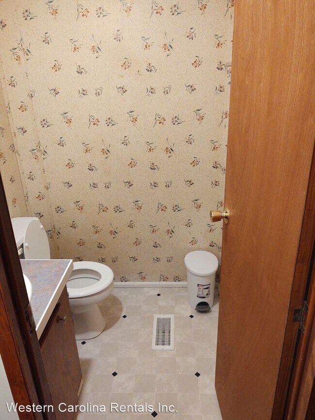 Building Photo - 2 br, 1 bath House - 128 Tika Drive