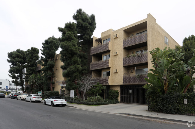 Building Photo - Cochran House