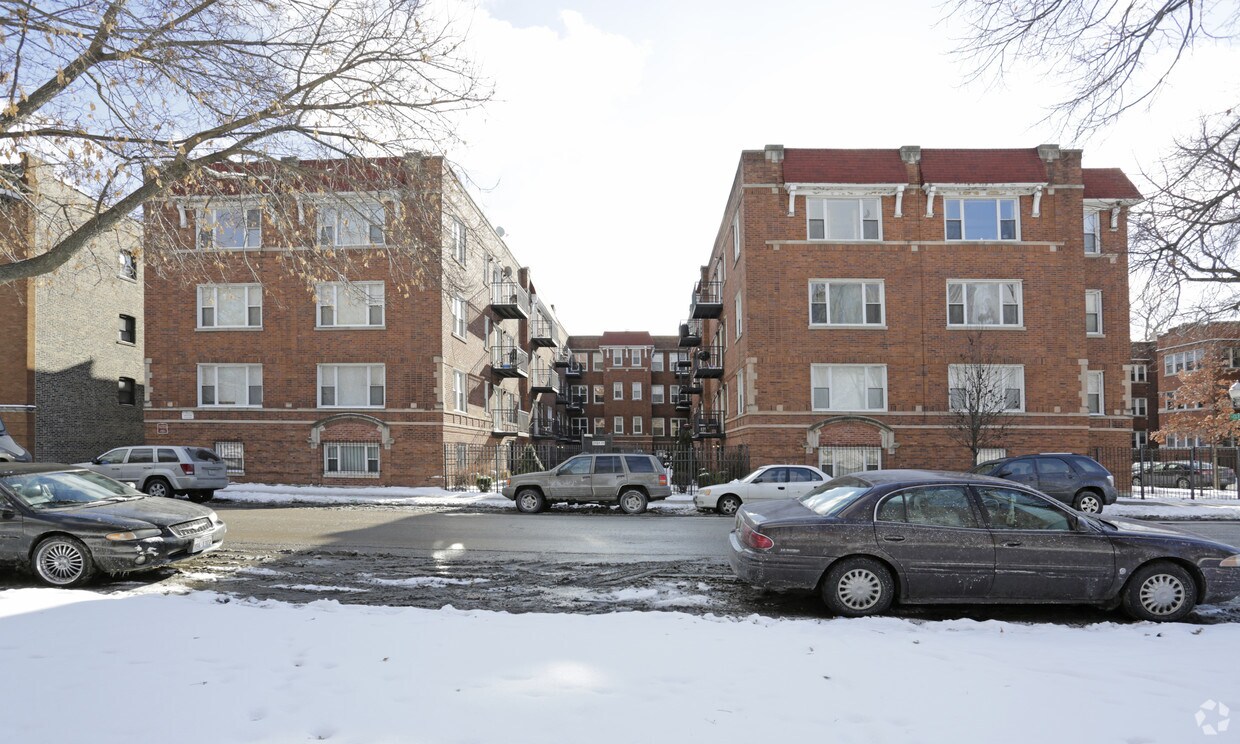 Foto principal - 2101 E 67th St