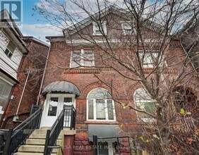 Building Photo - 648 Bathurst St