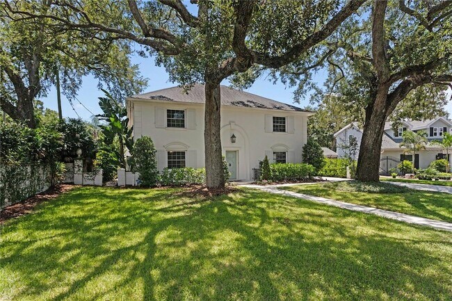 Foto del edificio - 4704 W Brookwood Dr