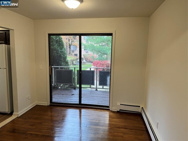 Building Photo - 102 Bellgrove Dr