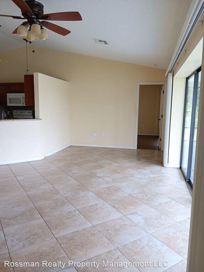 Building Photo - 3 br, 2 bath House - 4264 South Salford Blvd