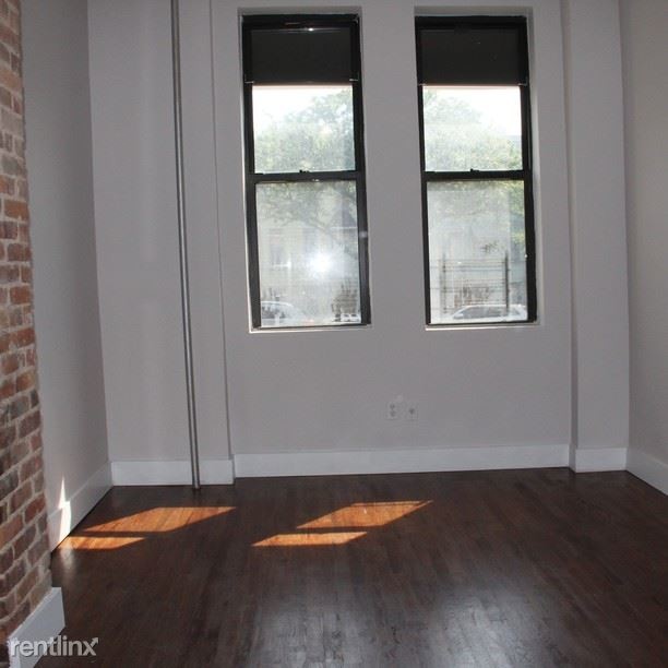 Building Photo - 1449 Bushwick Ave