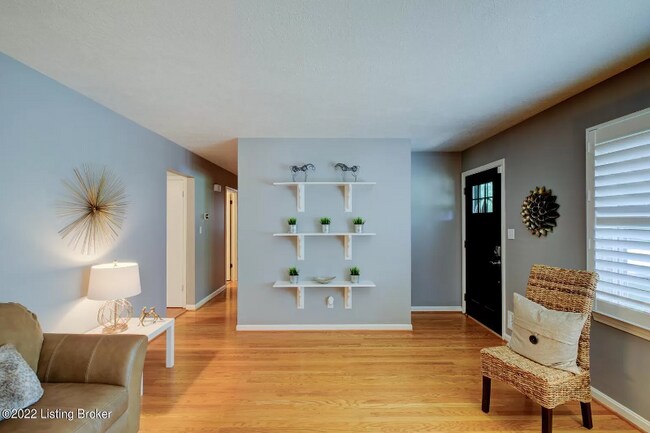 Building Photo - 3031 Don Dee Dr