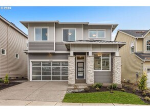 Building Photo - 11920 NW Thelin Ln