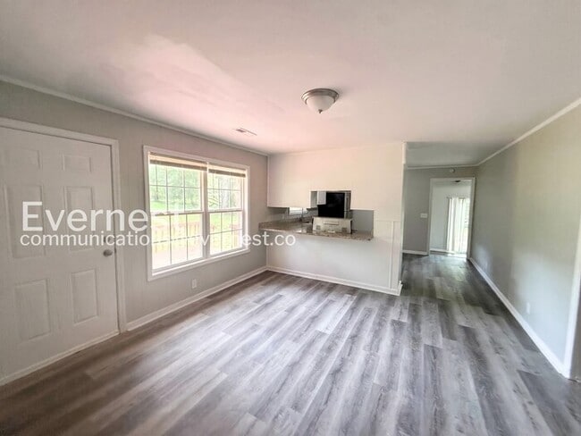 Building Photo - 3318 Bonds Ave