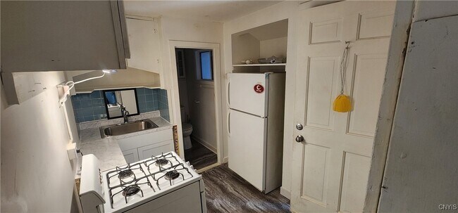 Foto del edificio - 113 W Seneca St