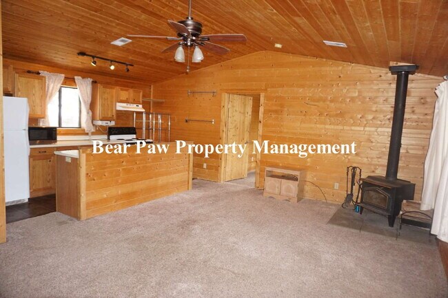 Foto del edificio - Nice Log Cabin in Bailey!!