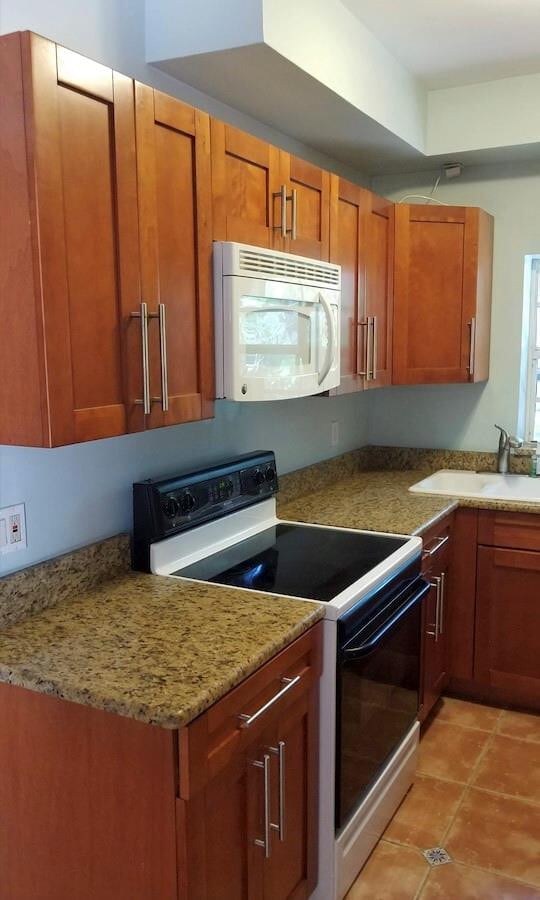 Building Photo - 6625 Nervia St