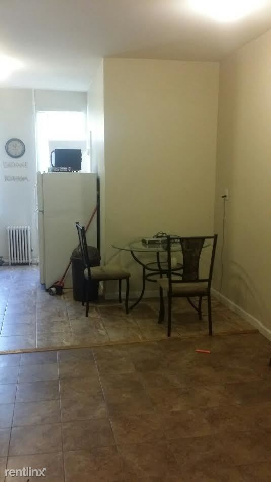 6433 Cooper Ave, Glendale, NY 11385 Condo for Rent in Glendale, NY