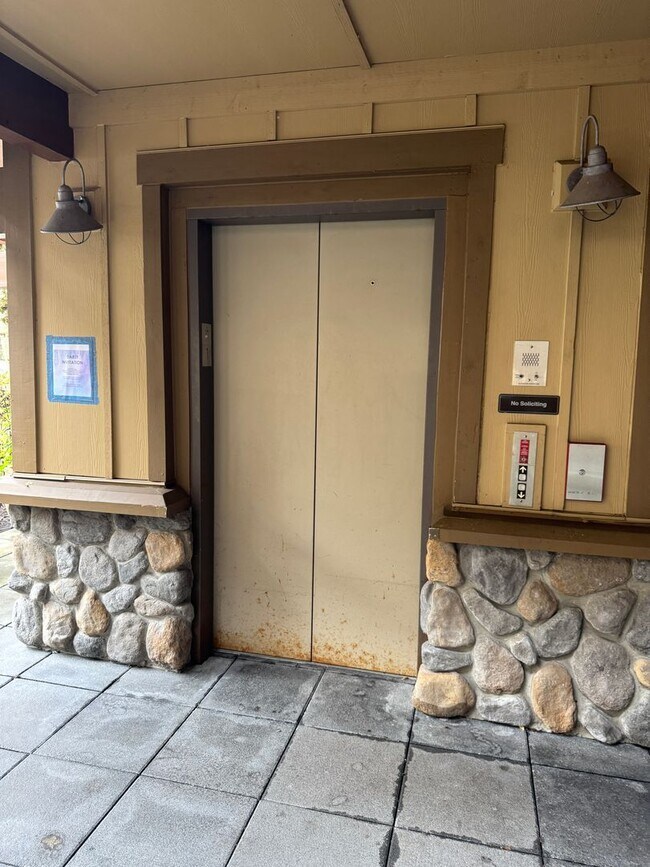 Foto del edificio - Issaquah 1bed Condo