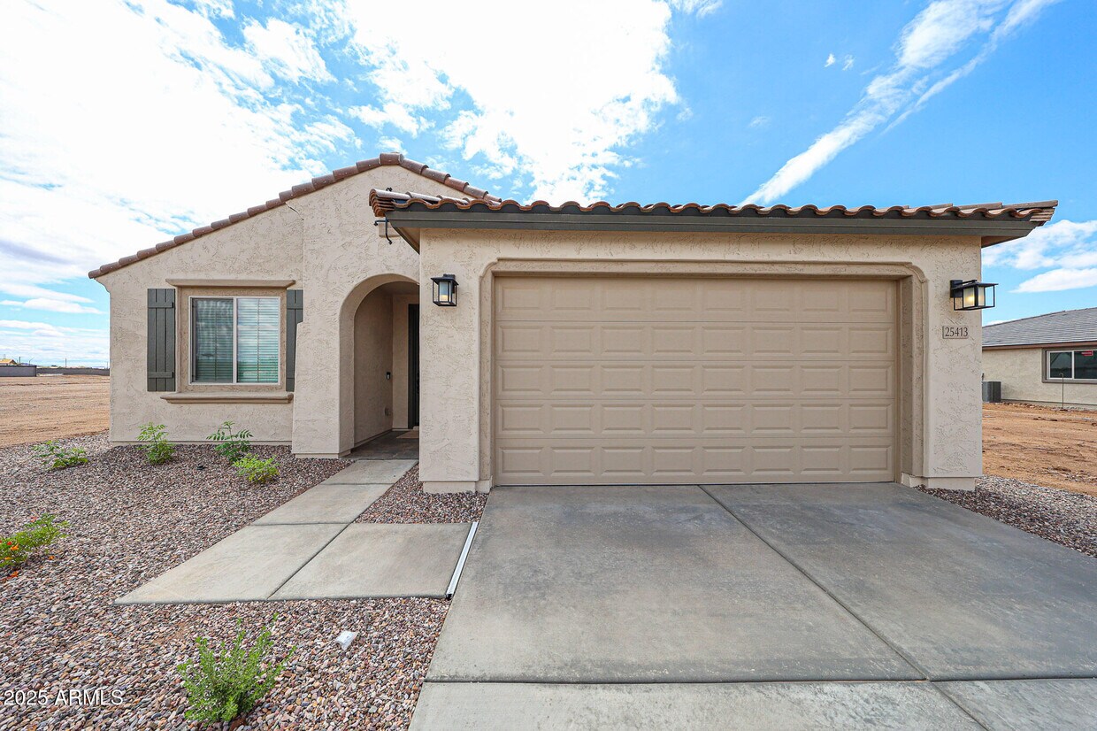 Primary Photo - 25413 N 172nd Ln