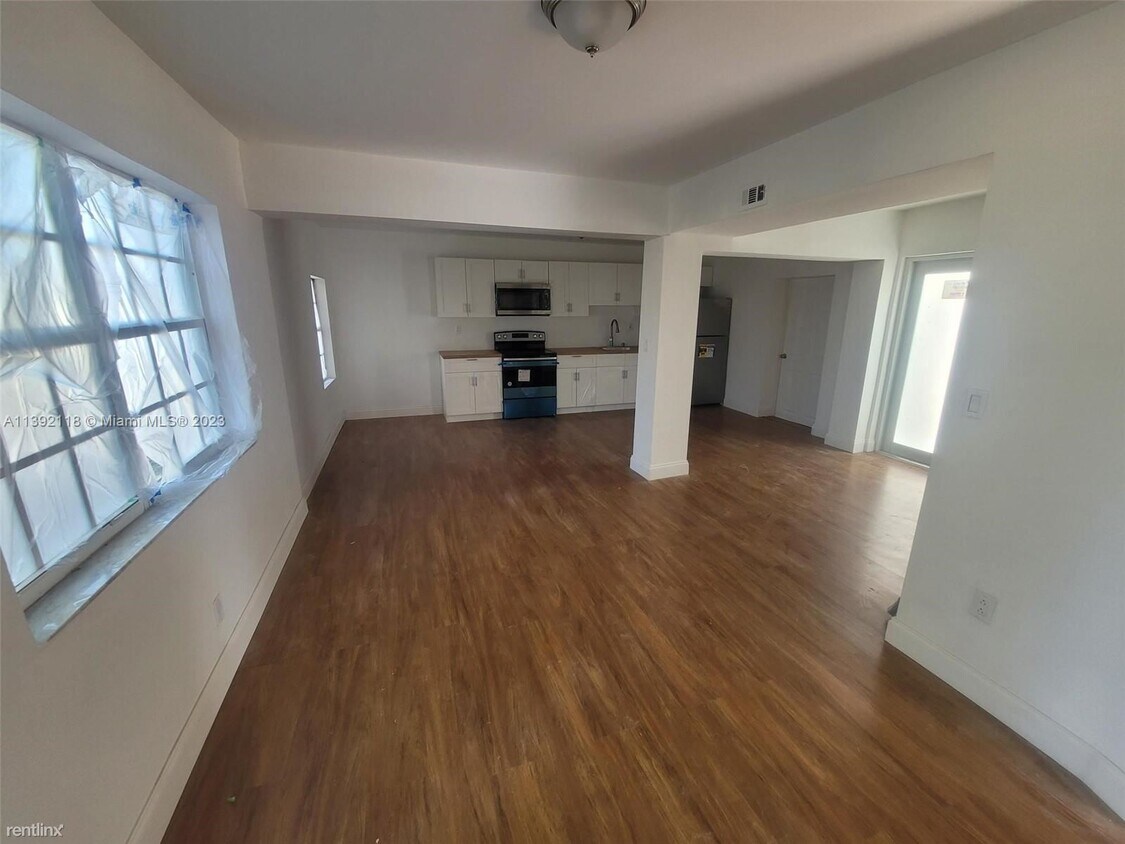 Foto principal - 3 br, 2 bath House - 5731 Arthur St # 0