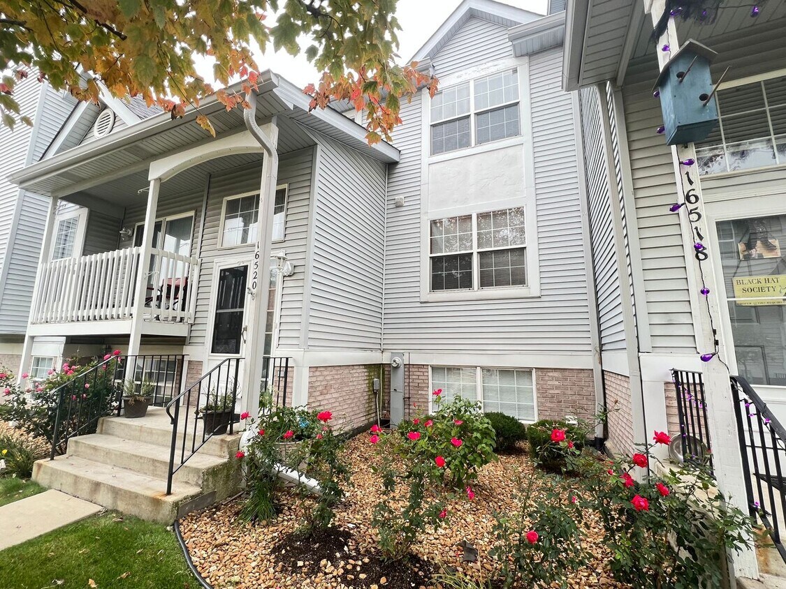 16520 Teton Dr, Lockport, IL 60441 Townhome Rentals in Lockport IL