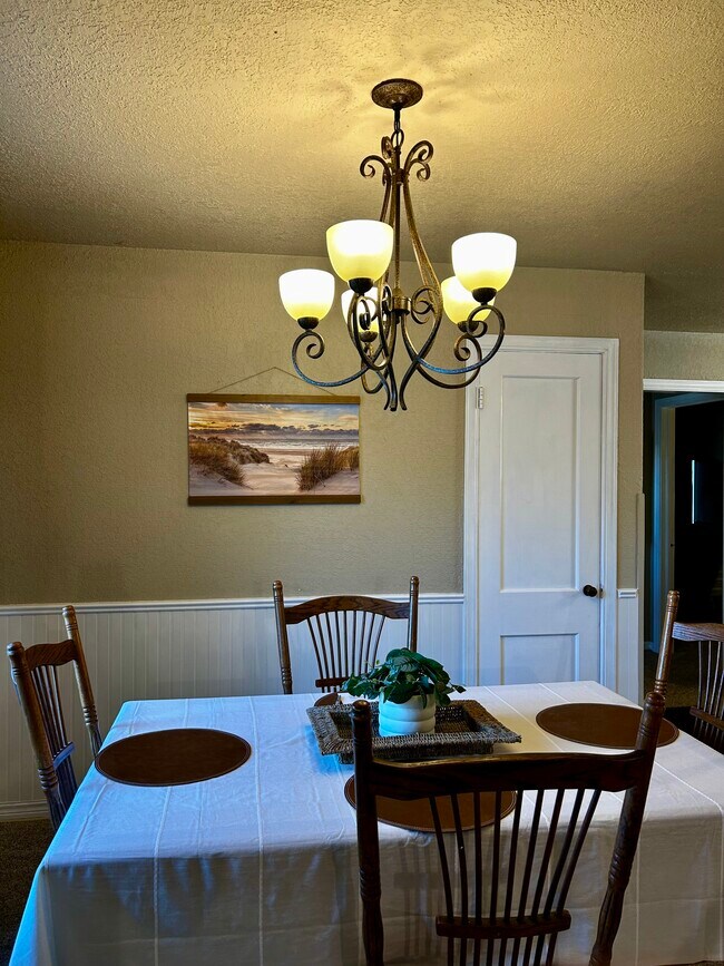 Building Photo - 316 N 33rd St