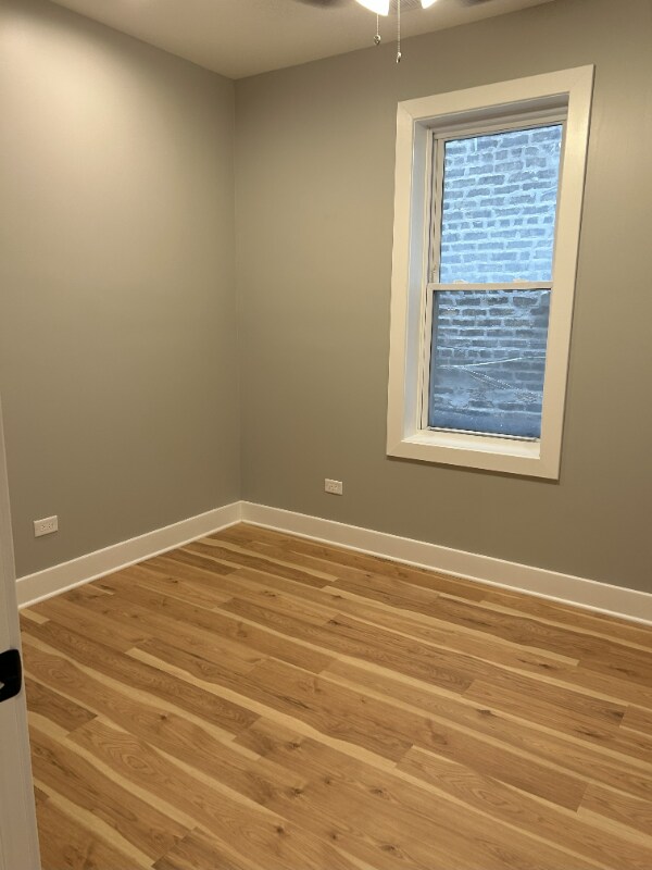 Foto del edificio - 1843 S Wood St