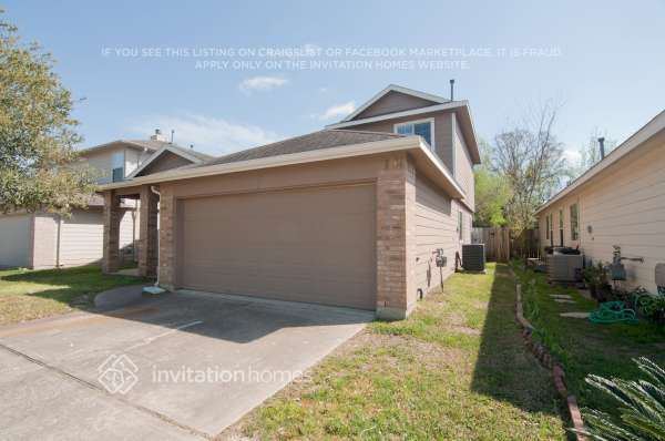 Foto del edificio - 11727 Standing Pine Ln