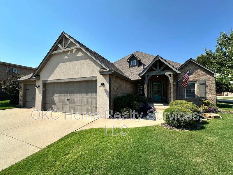 Foto principal - 8509 NW 125th St