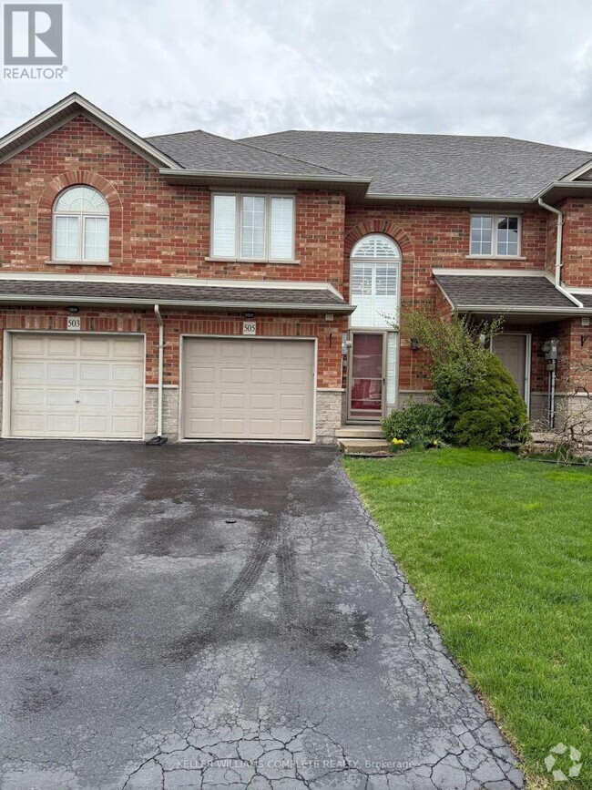 Building Photo - 505 Southridge Dr